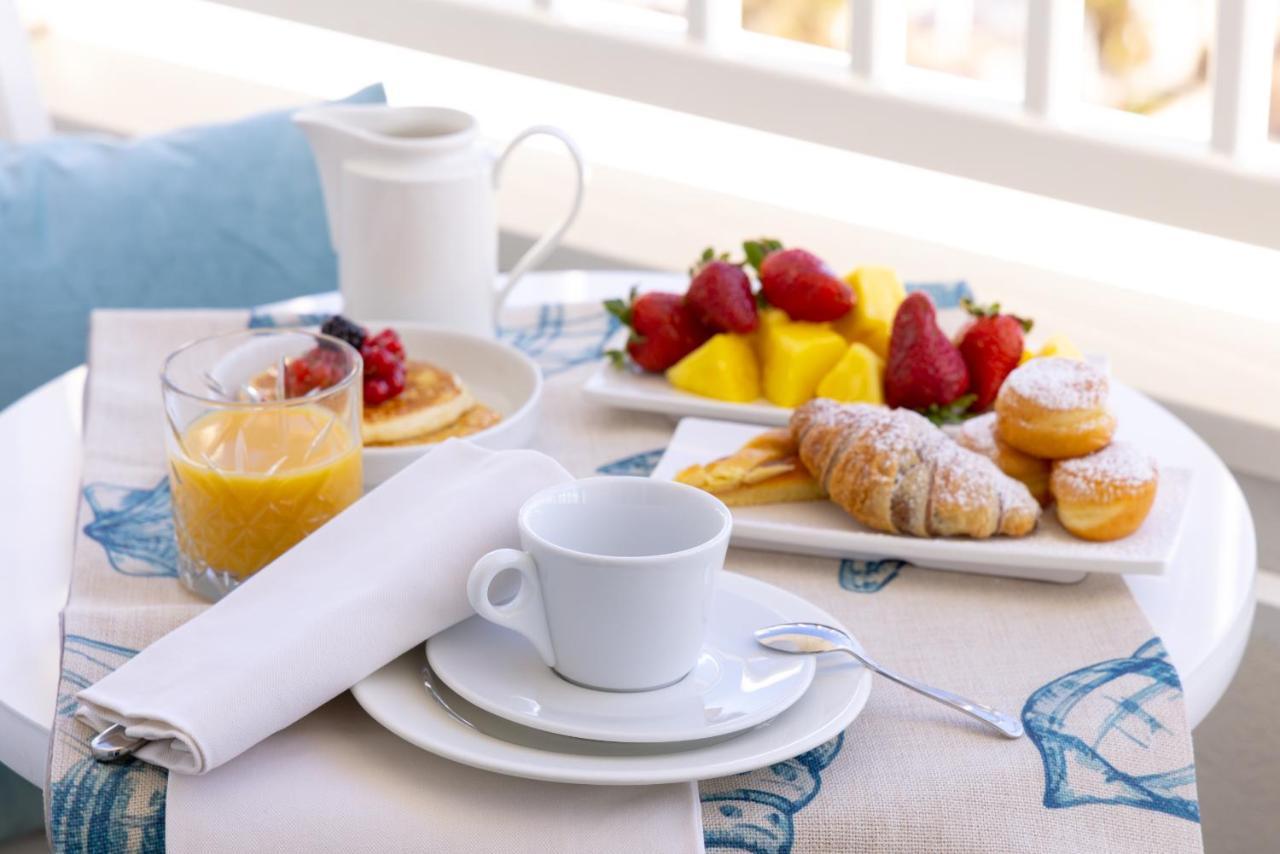 Hotel Tiffany'S Riccione Esterno foto