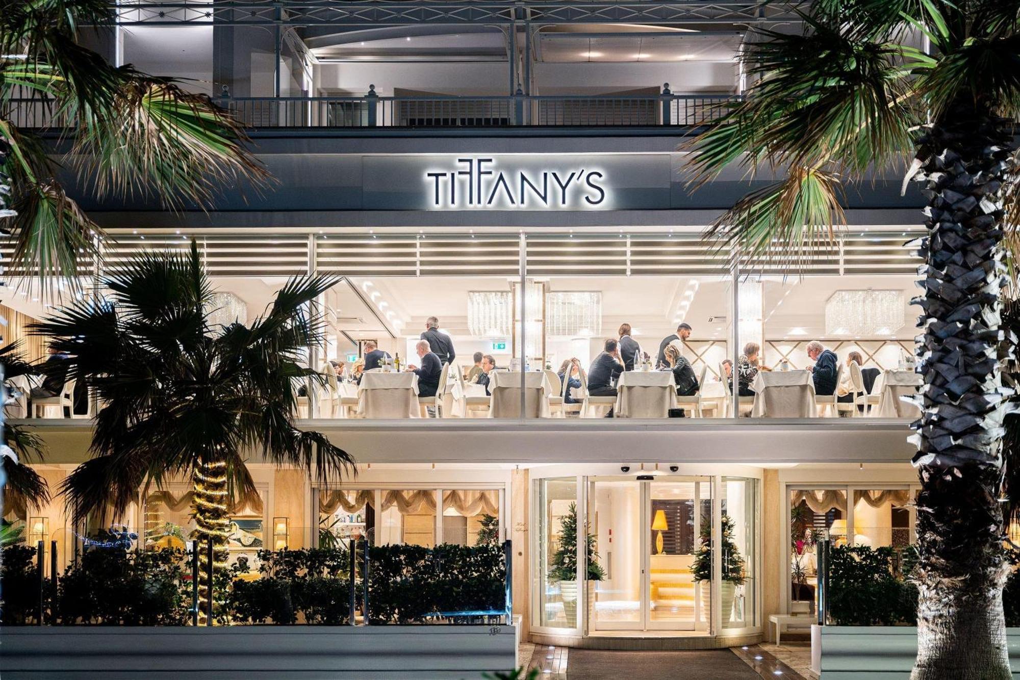 Hotel Tiffany'S Riccione Esterno foto